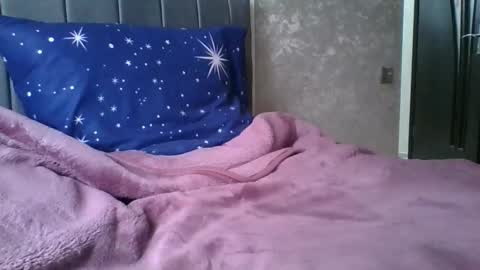 Snapshot of keetherwulf chatting on February 22, 1:31 pm keetherwulf online show from February 22, 1:31 pm