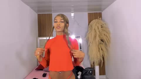 Keila  online show from March 14, 5:46 am