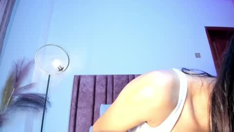 Keimy Wilde online show from April 15, 7:58 pm