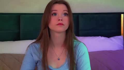 Keira online show from February 22, 6:24 am