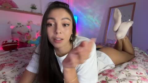 Snapshot of keirasworld chatting on May 22, 12:18 am keira online show from May 22, 12:18 am