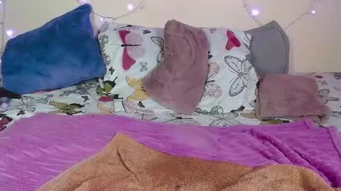 karo   online show from January 31, 8:01 pm