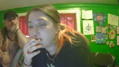 Snapshot of keith49alice26 chatting on June 22, 9:34 pm keith49alice26 online show from June 22, 9:34 pm