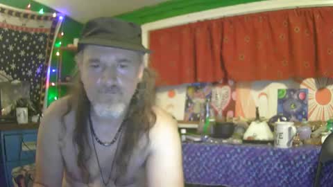 Snapshot of keith49alice26 chatting on June 24, 1:15 am keith49alice26 online show from June 24, 1:15 am