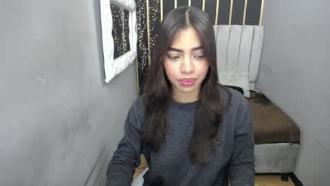 Snapshot of keizy_conte chatting on December 13, 1:22 pm K E I Z Y online show from December 13, 1:22 pm