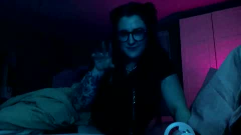 Snapshot of kelbanzoyummy chatting on May 19, 2:18 am kelbanzoyummy online show from May 19, 2:18 am