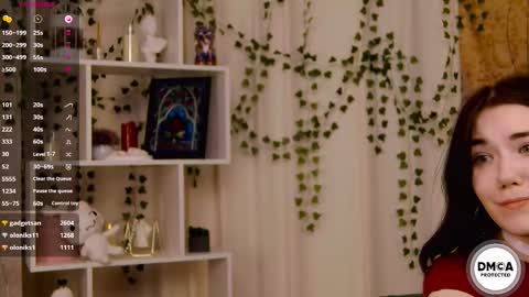 Kelly online show from February 14, 11:45 pm