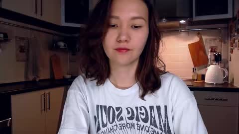 Snapshot of kelly_yon chatting on September 16, 9:38 pm Kelly online show from September 16, 9:38 pm