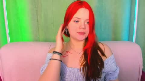 Kellyfiery online show from April 11, 8:29 am