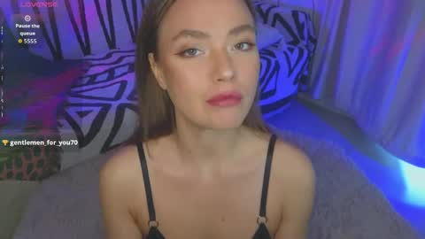 KellyFouler online show from April 26, 3:32 pm