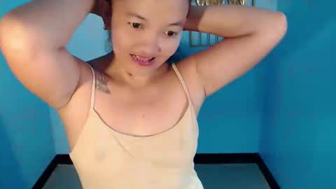 kellyfox21 online show from April 19, 2:33 am