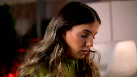 Denise online show from March 28, 2:55 am