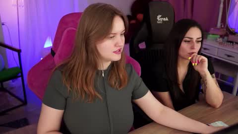 kelly online show from March 22, 3:15 pm