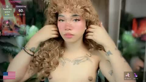 Snapshot of kellysexxie chatting on March 1, 9:50 pm Kelly Smith online show from March 1, 9:50 pm