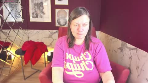 Kelly online show from April 4, 8:12 am