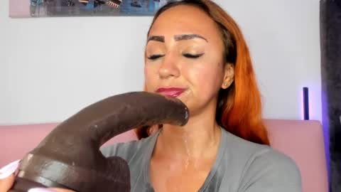 Snapshot of kelsey_foxyy chatting on April 18, 7:07 pm Kelsey online show from April 18, 7:07 pm