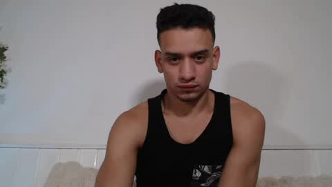 Snapshot of kelvinespinozafit chatting on July 12, 2:08 pm Kelvin Espinoza online show from July 12, 2:08 pm