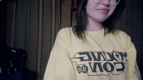 Lina online show from May 19, 9:10 pm