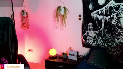 Kemma online show from April 10, 11:09 pm