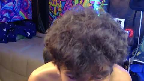 Snapshot of ken_bigcockxx chatting on July 2, 3:23 am Ken online show from July 2, 3:23 am