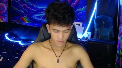 Snapshot of ken_bigcockxx chatting on July 19, 10:30 am Ken online show from July 19, 10:30 am