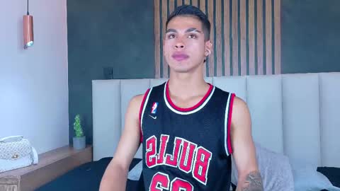   online show from February 21, 2:39 am