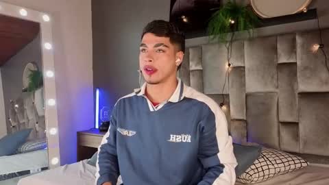   online show from October 9, 2:53 am