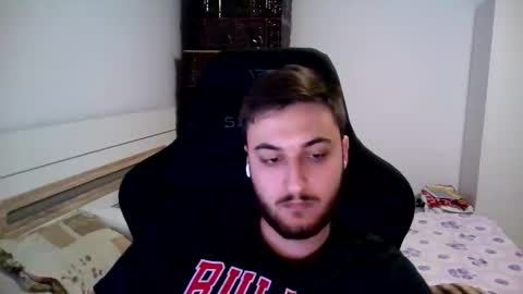 Snapshot of kenan_10 chatting on May 28, 11:13 pm kenan online show from May 28, 11:13 pm