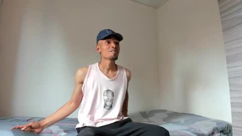 Snapshot of kenan_2601 chatting on May 21, 6:48 pm kenan 2601 online show from May 21, 6:48 pm