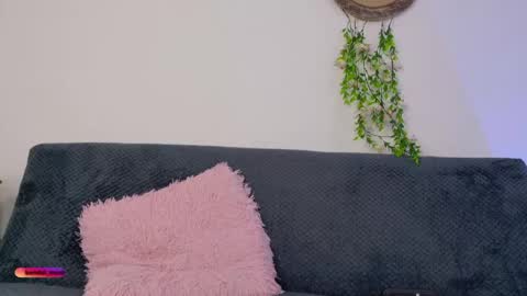 Snapshot of kendal_mosk chatting on May 16, 7:45 pm Valery online show from May 16, 7:45 pm