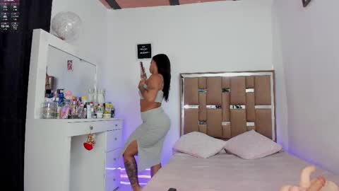 Snapshot of kendall_ewers chatting on September 9, 11:04 pm Kendall ewers online show from September 9, 11:04 pm