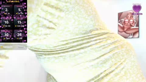 Snapshot of kendallclark03 chatting on December 31, 5:44 am kendall online show from December 31, 5:44 am