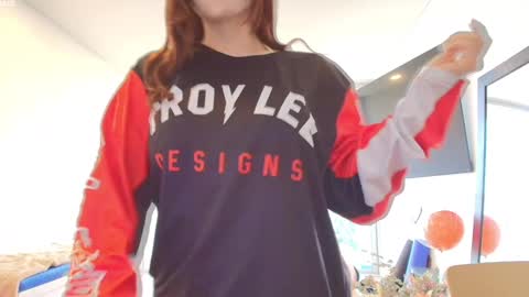 kendall online show from February 26, 3:55 pm