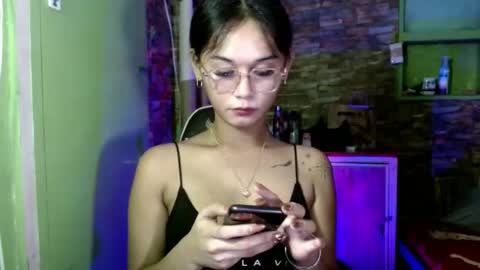 Snapshot of kendalxx69 chatting on February 6, 6:24 pm kendalxx69 online show from February 6, 6:24 pm