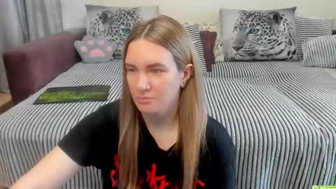 Kendra online show from May 15, 11:12 pm