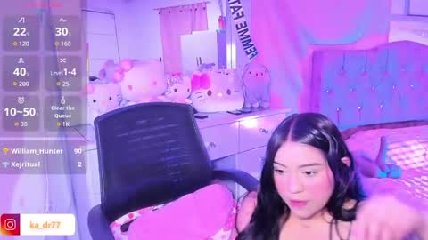 Snapshot of kendra_yul chatting on May 18, 3:02 am Yul online show from May 18, 3:02 am