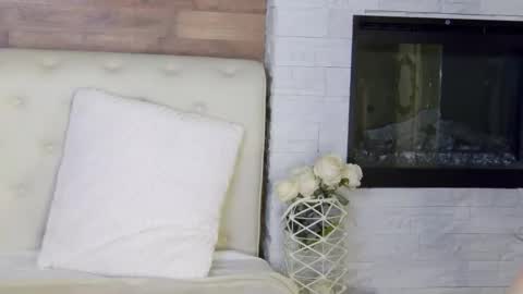 KendraBloom online show from February 3, 8:19 am