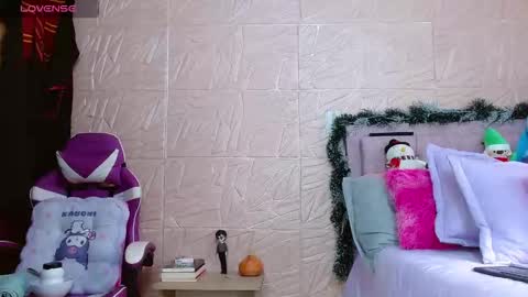 KENDRAPOTTER online show from November 30, 2:10 pm