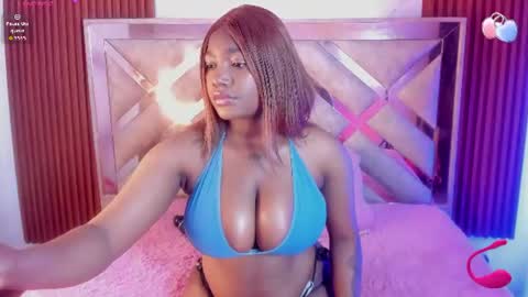 Snapshot of kendy_wilkinson chatting on July 4, 11:00 pm Kendy online show from July 4, 11:00 pm