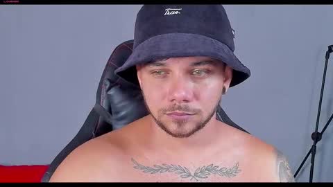 Snapshot of keninhotimagnation chatting on February 2, 6:17 pm kenin online show from February 2, 6:17 pm