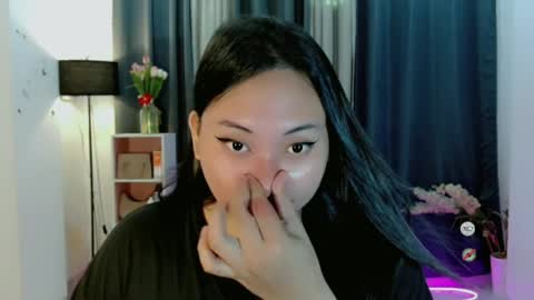 kennaxx69 online show from May 15, 11:12 pm