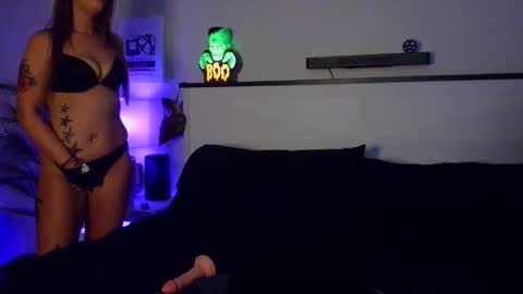 Snapshot of kennedybee chatting on October 30, 3:08 am Kennedy online show from October 30, 3:08 am