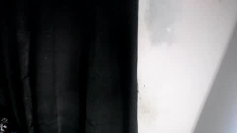 Kennfox777 online show from April 2, 9:40 am