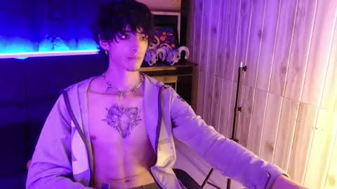 Snapshot of kenny__hot chatting on March 4, 6:50 pm kenny online show from March 4, 6:50 pm