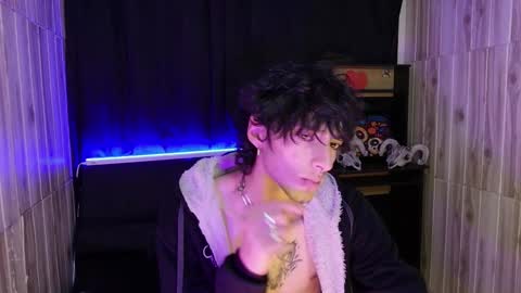 Snapshot of kenny__hot chatting on March 6, 5:00 pm kenny online show from March 6, 5:00 pm