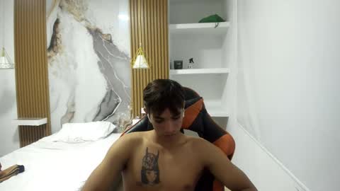 kenshi_roa online show from May 5, 3:53 pm