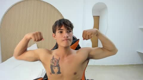 kenshi_roa online show from May 9, 5:01 am
