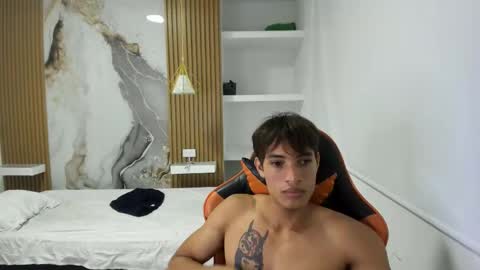 kenshi_roa online show from May 12, 6:10 am