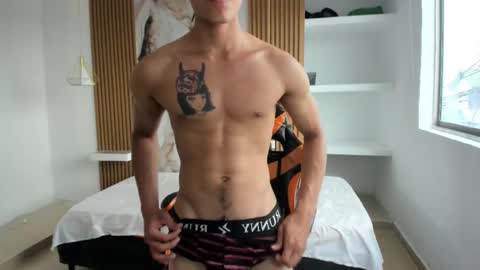 kenshi_roa online show from May 17, 5:42 pm