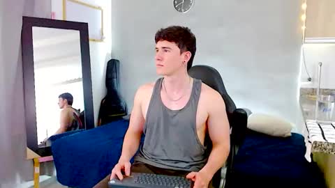 Snapshot of kent_zagann chatting on January 16, 4:38 am Santiago online show from January 16, 4:38 am